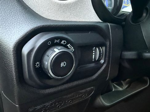 Used 2025 Jeep Wrangler Unlimited Sport AWD/4WD image 21