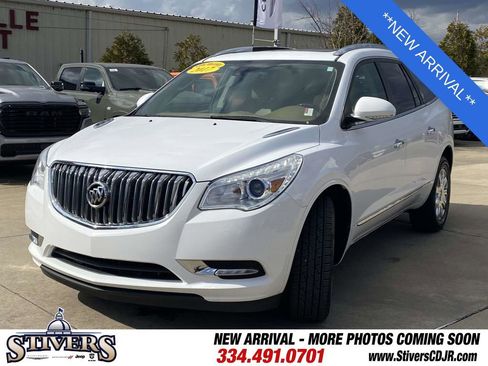 Used 2017 Buick Enclave Premium image 38