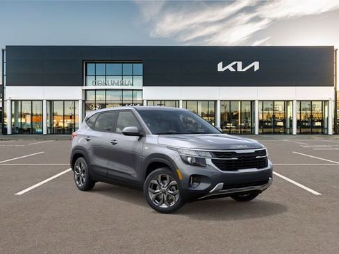 New 2026 Kia Seltos LX image 8