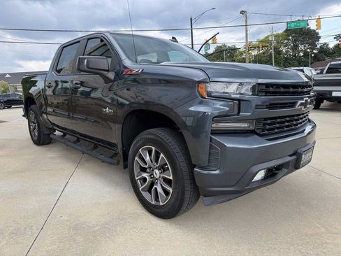 Used 2020 Chevrolet Silverado 1500 RST w/ Texas Edition AWD/4WD image 4