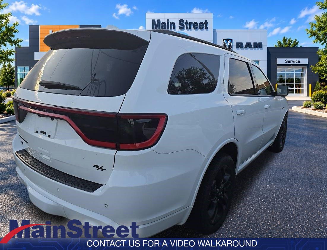 Used 2022 Dodge Durango R/T w/ Trailer Tow Group IV AWD/4WD image 3