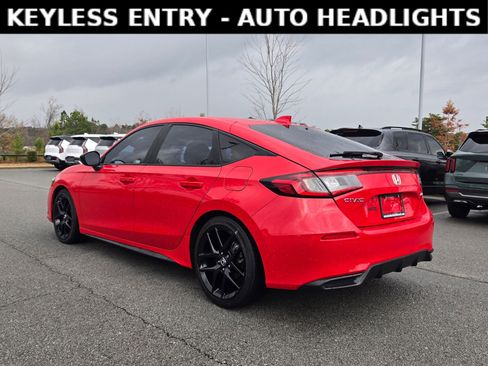 Used 2023 Honda Civic Sport image 5