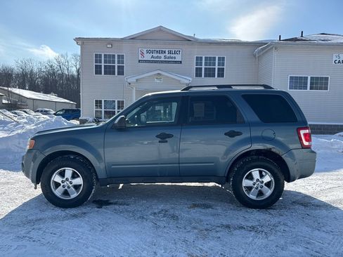 Used 2012 Ford Escape XLT image 1