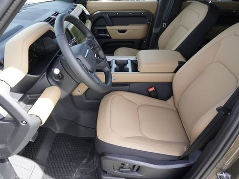 New 2026 Land Rover Defender 110 X AWD/4WD image 19