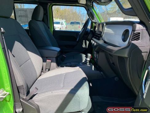 New 2026 Jeep Gladiator Sport AWD/4WD image 6