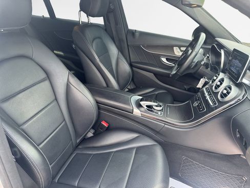 Used 2016 Mercedes-Benz C 300 4MATIC Sedan image 26