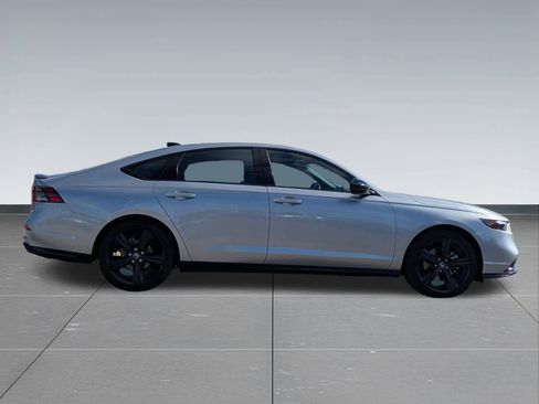 Certified 2024 Honda Accord Sport image 7