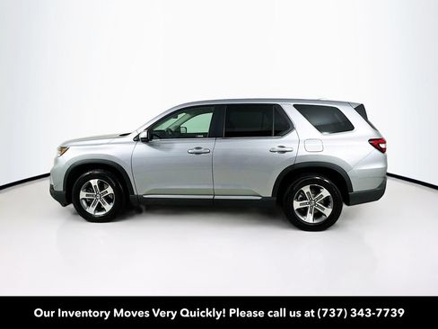 Used 2024 Honda Pilot EX-L image 4