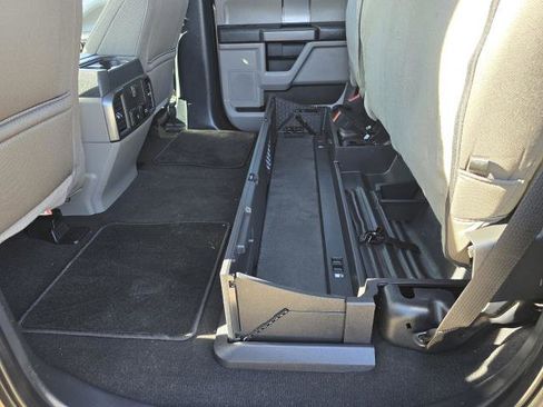 Used 2022 Ford F350 XLT w/ XLT Premium Package AWD/4WD image 30