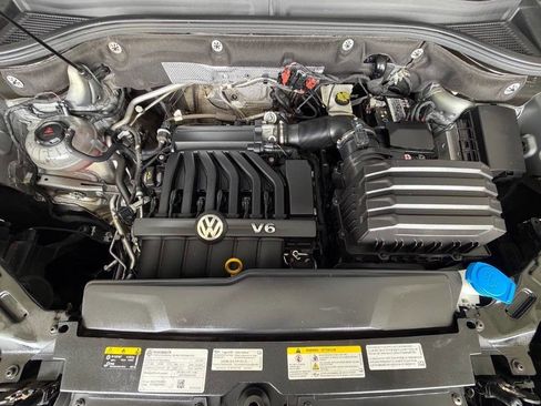 Used 2022 Volkswagen Atlas Cross Sport SEL Premium R-Line AWD/4WD image 44