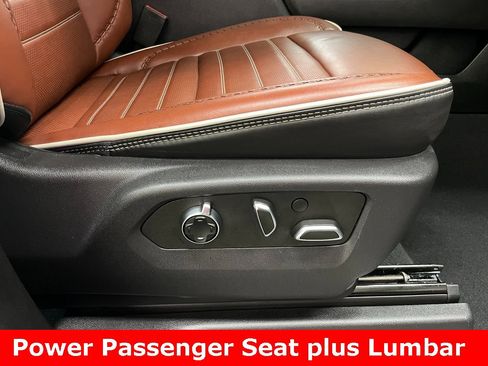 Used 2024 GMC Sierra 1500 Denali Ultimate image 12