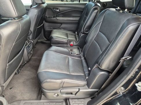 Used 2017 Honda Pilot Elite image 28