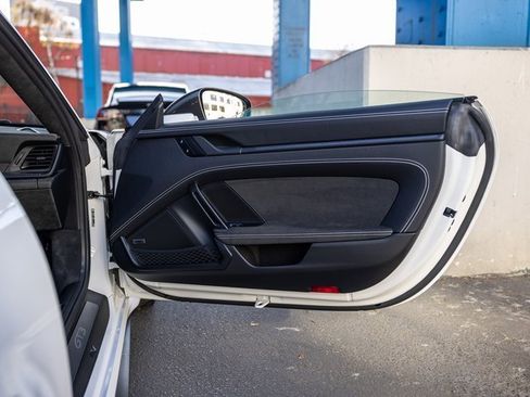 Used 2025 Porsche 911 GT3 image 53