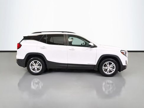 Used 2021 GMC Terrain SLE w/ Driver Convenience Package FWD image 11