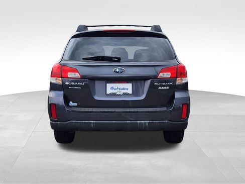 Used 2011 Subaru Outback 2.5i Premium w/ All-Weather Pkg AWD/4WD image 7