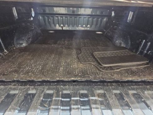 Used 2010 GMC Sierra 1500 SLE w/ Power Pack Plus image 21