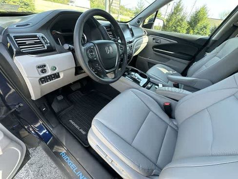 Used 2023 Honda Ridgeline RTL-E image 17