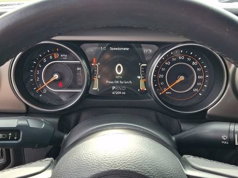 Used 2018 Jeep Wrangler Sport AWD/4WD image 14
