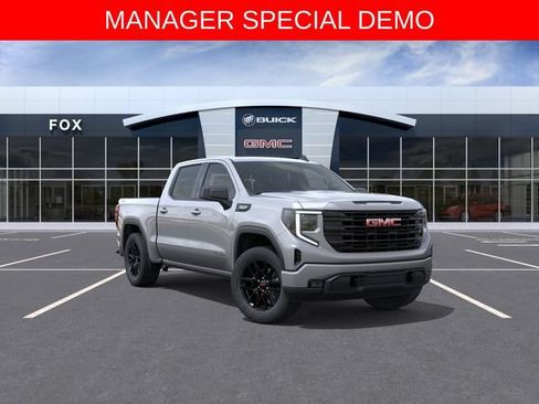 Used 2026 GMC Sierra 1500 Elevation AWD/4WD image 1