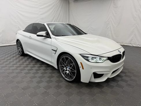 Used 2018 BMW M4 Convertible RWD image 4