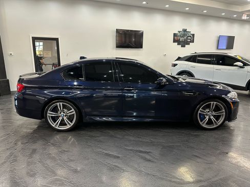 Used 2013 BMW M5 w/ Executive Pkg image 4