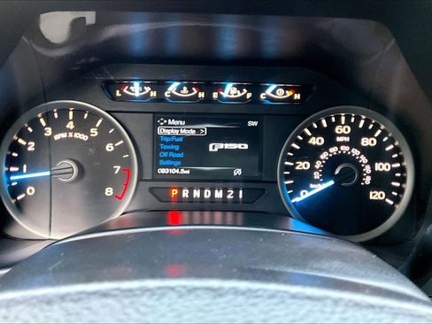 Used 2018 Ford F150 XLT w/ Equipment Group 302A Luxury image 25