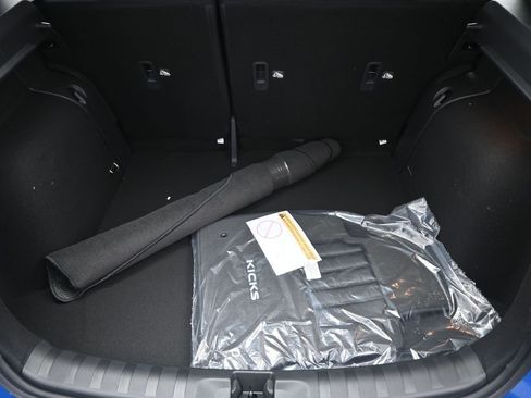 New 2025 Nissan Kicks Play S image 15