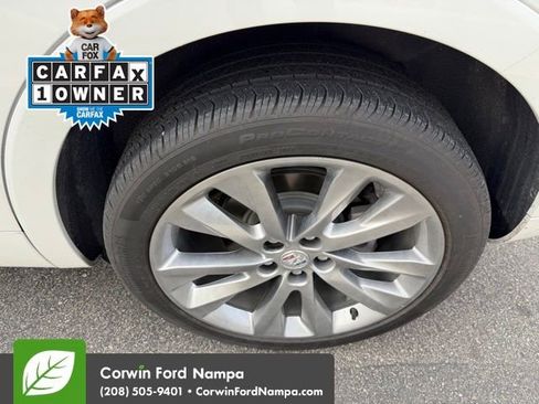 Used 2023 Buick Envision Avenir image 11