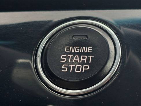 Used 2020 Kia Sportage SX image 18