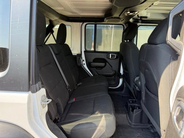 Used 2022 Jeep Wrangler Unlimited Sport AWD/4WD image 10