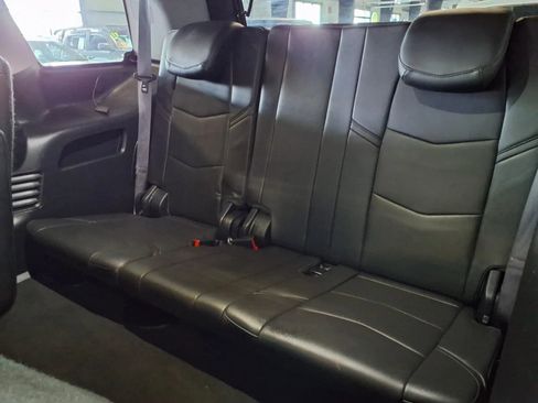 Used 2015 Cadillac Escalade Premium AWD/4WD image 15