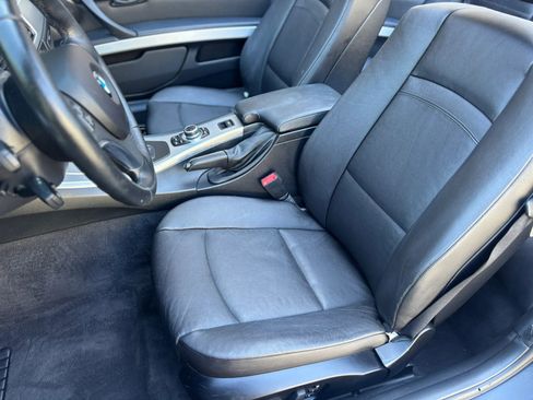 Used 2013 BMW 328i Convertible RWD image 23