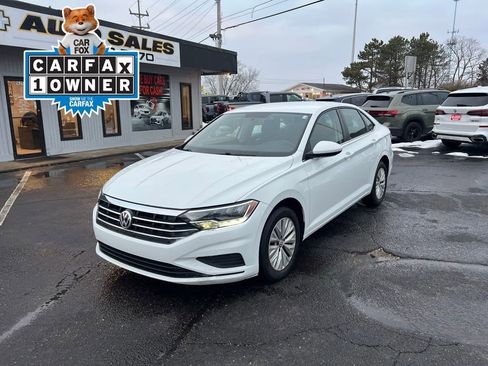 Used 2019 Volkswagen Jetta S w/ Driver Assistance Package FWD image 2