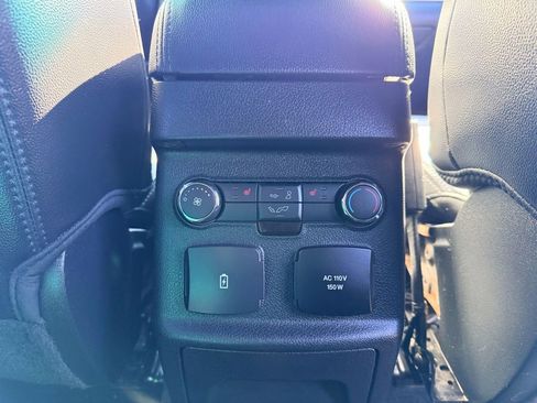 Used 2016 Ford Explorer Limited image 31