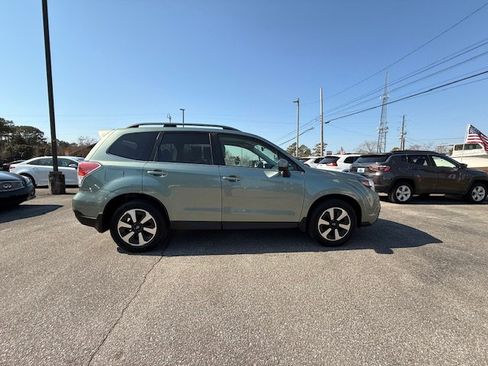 Used 2018 Subaru Forester 2.5i Limited image 3