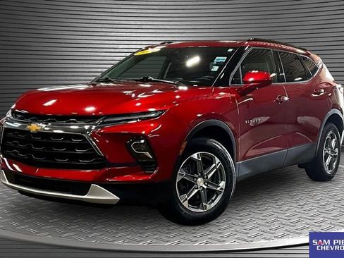 Certified 2024 Chevrolet Blazer LT w/ Convenience Package FWD image 1