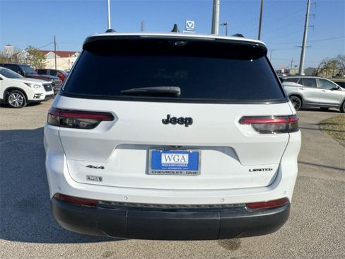 Used 2023 Jeep Grand Cherokee L Limited w/ Luxury Tech Group II image 7