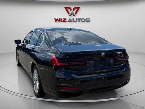 Used 2021 BMW 740i xDrive AWD/4WD image 3