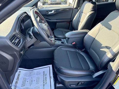 New 2026 Ford Escape ST-Line w/ Tech Pack #1 AWD/4WD image 19