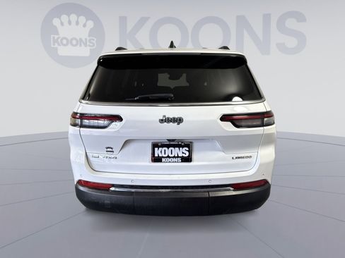 Used 2023 Jeep Grand Cherokee L Laredo image 5