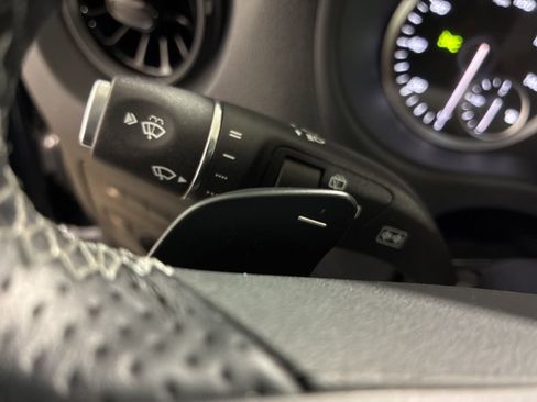 Used 2023 Mercedes-Benz Metris Passenger image 10