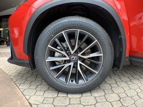 Certified 2025 Lexus NX 250 FWD w/ Towing Package (2000 Lbs) image 10