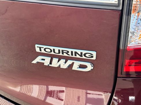 Used 2022 Honda Pilot Touring image 7