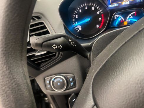 Used 2017 Ford Escape SE w/ Equipment Group 201A FWD image 38