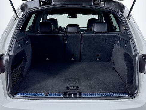 Used 2022 Mercedes-Benz GLC 300 image 21