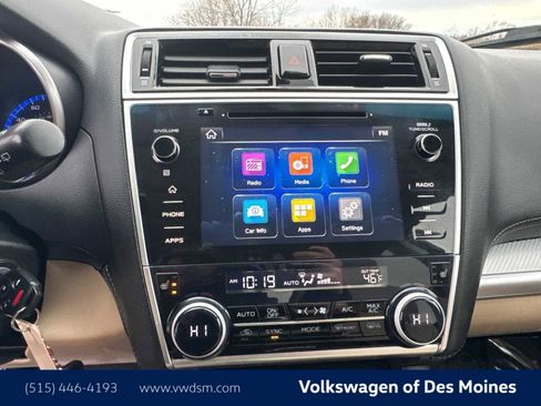 Used 2018 Subaru Outback 2.5i Premium image 17