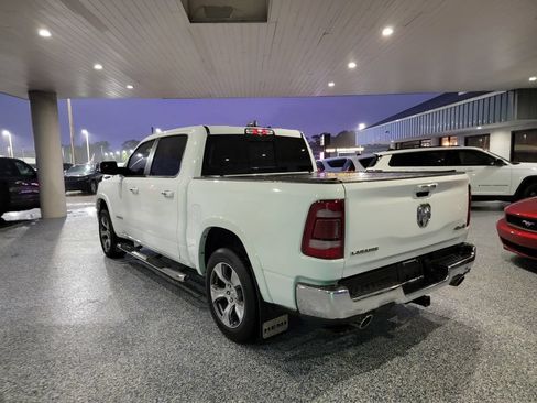 Used 2020 RAM 1500 Laramie AWD/4WD image 3