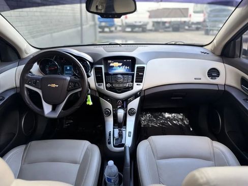 Used 2015 Chevrolet Cruze LT w/ Sun, Sound and Sport Package image 41