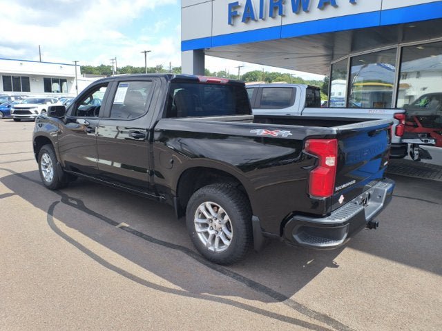 Used 2023 Chevrolet Silverado 1500 RST w/ Protection Package AWD/4WD image 2