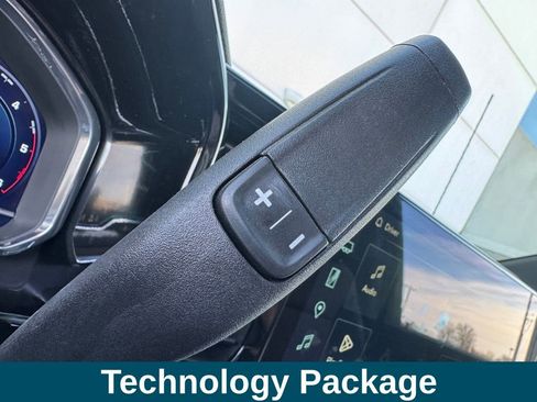 Used 2024 Chevrolet Silverado 2500 High Country w/ High Country Premium Package image 15